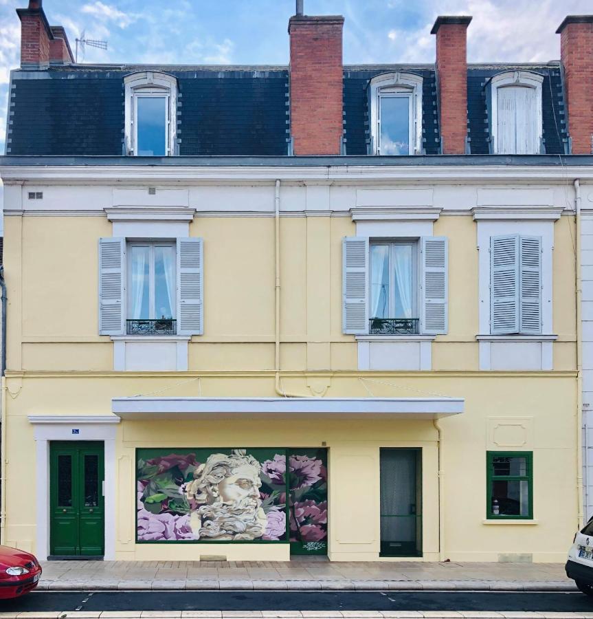Le Massilia Vichy Exterior foto